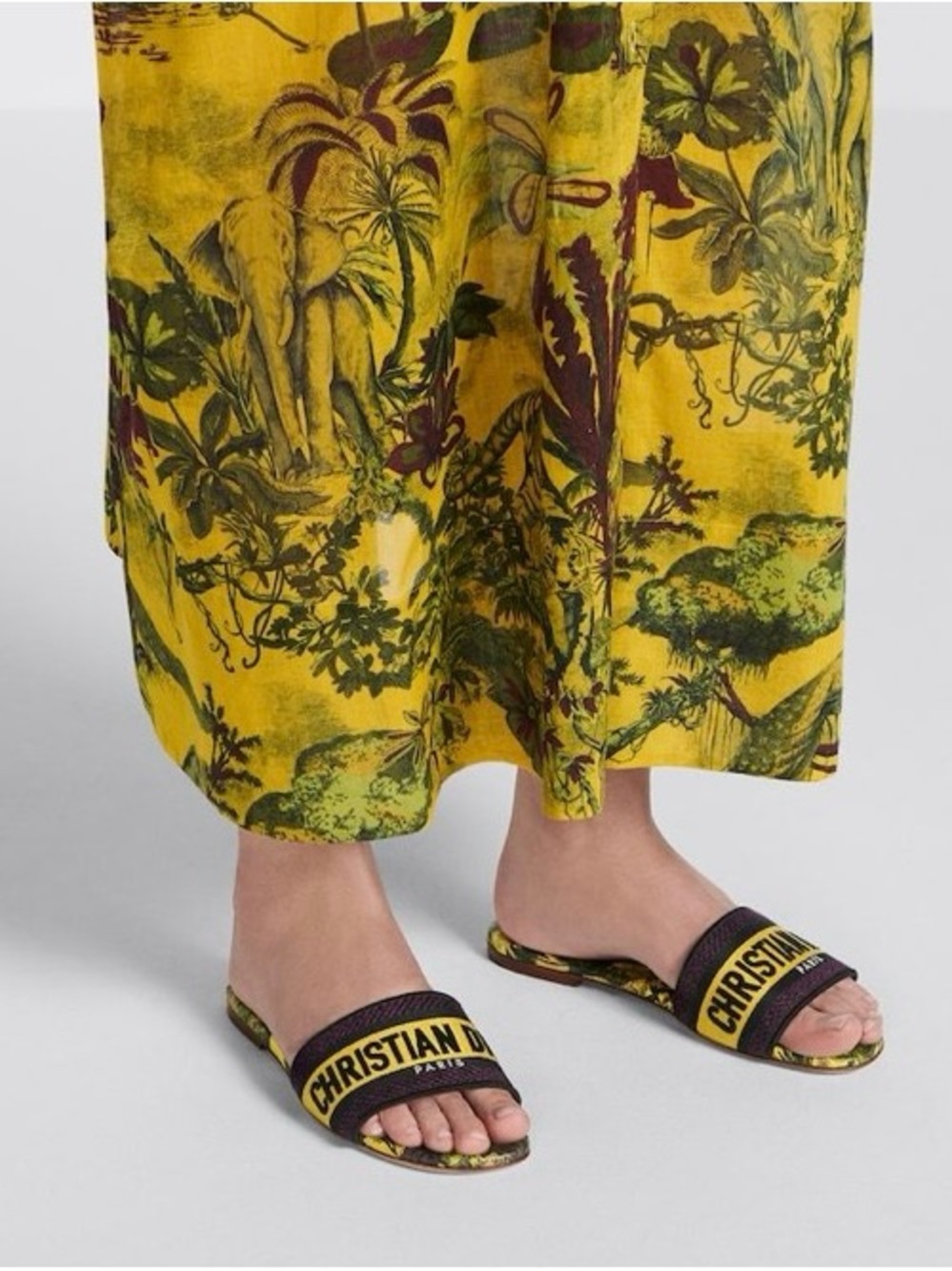 Dway slide sandals